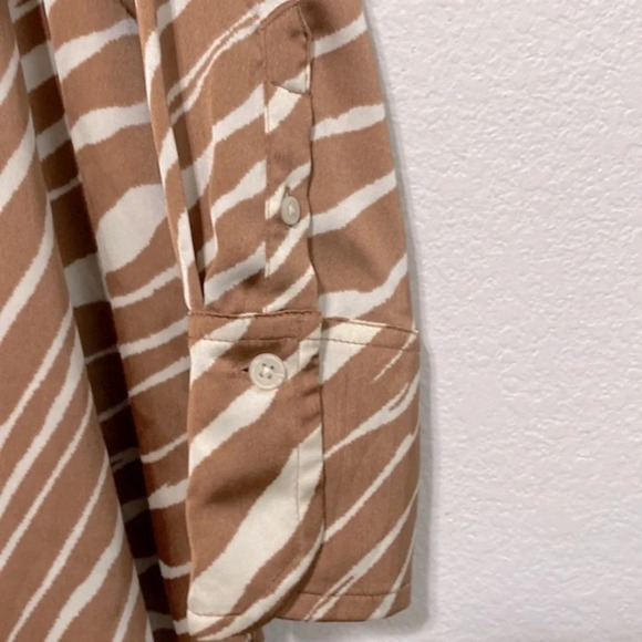 A New Day Zebra Satin Button Down Shirt Oversized Relaxed Women Size XL - Picture 5 of 8